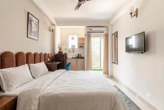 Simple Nest - 2