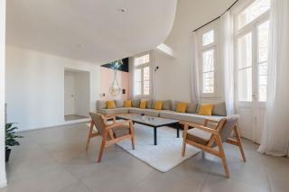 MOT Rentals New Soho Vibes 'B' - 3 Bd Pool & BBQ - 7
