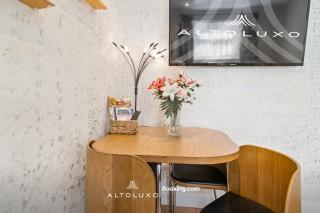 Comfy Bishopsworth Apartment for Work & Long Stays with Shared Garden by AltoLuxo - 9