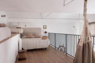 Unique Historic Factory Duplex - Only 15 min walk to Las Ramblas - 5