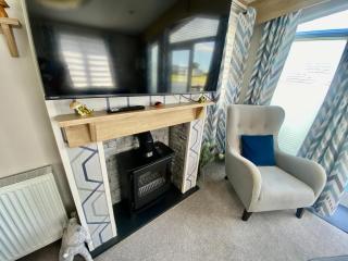 Debran Lodge - 3