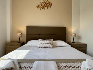 Elia Apartment II - 2