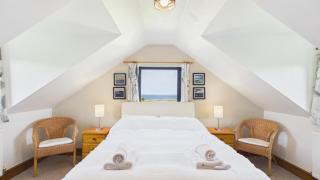 Stormy Castle - 6 Bedroom Sleeps 14 - Llangennith - 7