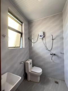 Giste Luxury Homes And Apartment Near Kigali Airport - 3