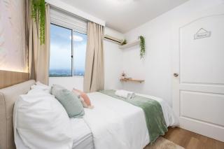 Palmvierra Cove 2BR Suite, SM Seaside, Oceanpark - 7
