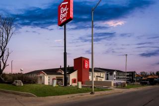 Red Roof Inn Branson - 3