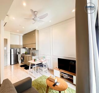 Lucentia Residence By Home Horizon - 4