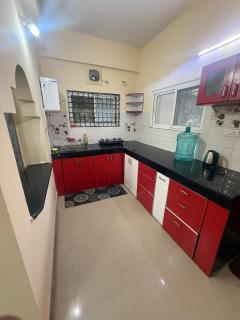 3 Bhk Comfy Apartment- Gachibowli - 9
