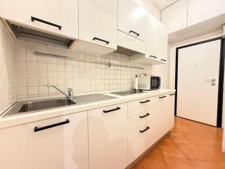 GuestHost - Policlinico Cozy Studio with Parking - 8