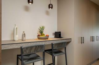 Salt Vibe Residences - a few steps from the beach, by TK Premium Stays - 7