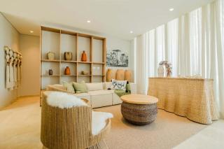 Oceanfront Luxury with 3 Bedrooms Jacuzzi & balcony - 8