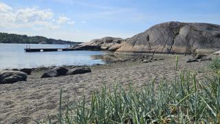 Skärgårdshus bland Bohusläns klippor SE09181 - 5