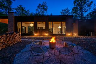Cedar and Glass | Modern Forest Retreat Fish Creek - 8