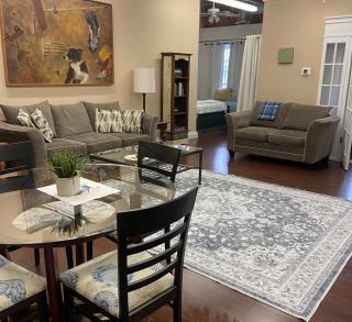 2 bed, 1 bath riverfront loft - 9