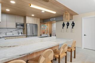 Designer Beachfront Condo with Endless Ocean Views - 5