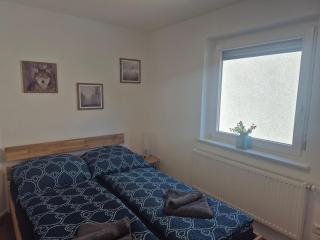 Modernes City-Apartement - 6 Gäste - Weingarten - 5