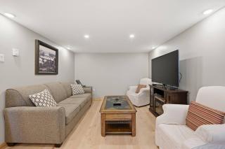 Modern Suite Minutes from Halifax Waterfront - 9