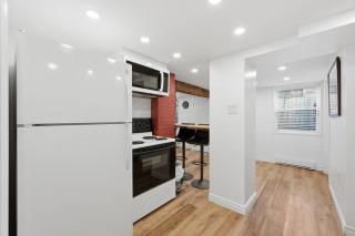 Modern Suite Minutes from Halifax Waterfront - 5