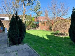 6BR Home with Parking Near Wolverhampton - 6