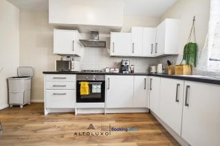 Modern Bristol Home Minutes from Temple Meads by AltoLuxo - 5