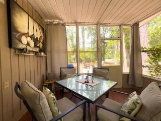 CasaOasis Golf Course Executive Stay Game Room - 7