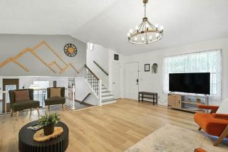 Modern Cozy Stay Near Hwy CBD - 7