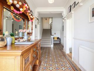5 Porkington Terrace - 1