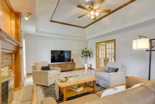 Explore Springfield! Spacious Family Home w/ Yard - 0