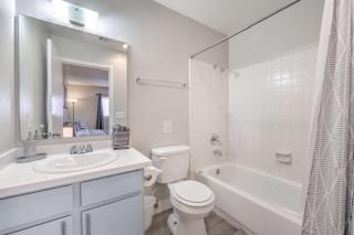 Relaxing Vegas Retreat! Sleeps 6! - 5