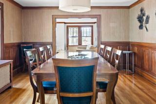 Walk to T, Jamaica Pond, Dining & Whole Foods - 4