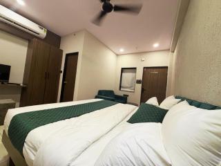 Hotel Fortune, Althan - 7
