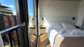 Live Suites - 9