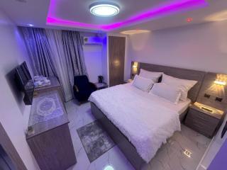 Appartement 3 chambres , salon , salles de bains privées et cuisines équipées - Dakar - 6