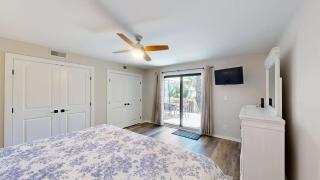 708 Queens Grant - 1