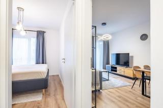 Rooftop Access - Luxy with Balcony - 2