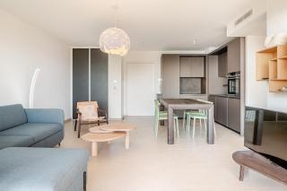 Luxury Sea View Flat - 3
