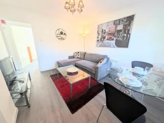 1Bed ground floor maisonette in CMK Free parking perfect for BUSINESS SOLO TRAVELLER Relocation guests welcome Managed by Chique Properties Ltd - 4