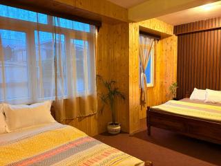 Travel Pickle Hostel - 3
