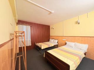 Travel Pickle Hostel - 4