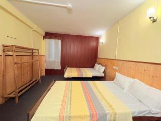 Travel Pickle Hostel - 6