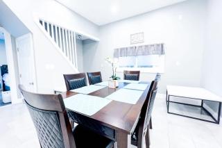 Perfect 6BR Stay Near Falls & Attractions - 8