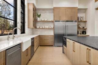Palla Lane Luxury Home in Bend OR - 4