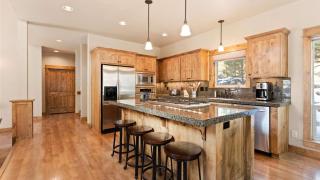 River Wild Family Lodge in Bend OR - 9