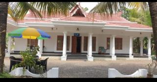 Anvarin river front Home stay Kainakary - 2