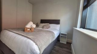 Modern 2 bedroom flat Galway city centre - 1