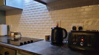 Modern 2-bed flat Galway Centre - 5