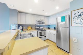 Cozy family-friendly beach condo w a furnished balcony shared pool tennis - 5