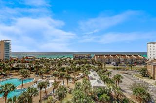 Gorgeous beachfront condo with view of the gulf plus a pool - 8