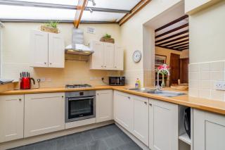 3 Bed in Windermere oc-lr087 - 3