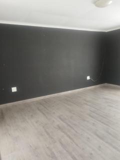 Emhlangeni Guest House - 0